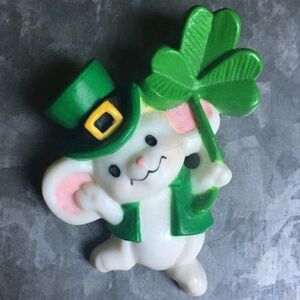 VINTAGE! (1981) Hallmark St. Patty’s Pin